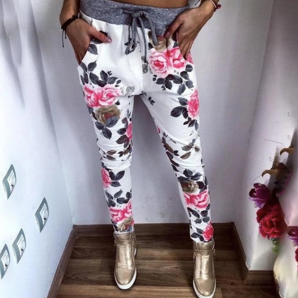 Floral Print Cozy Pants
